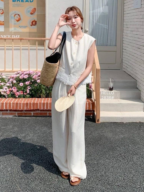 Women Classy Sleeves Lace Border Vest With Trouser Sets